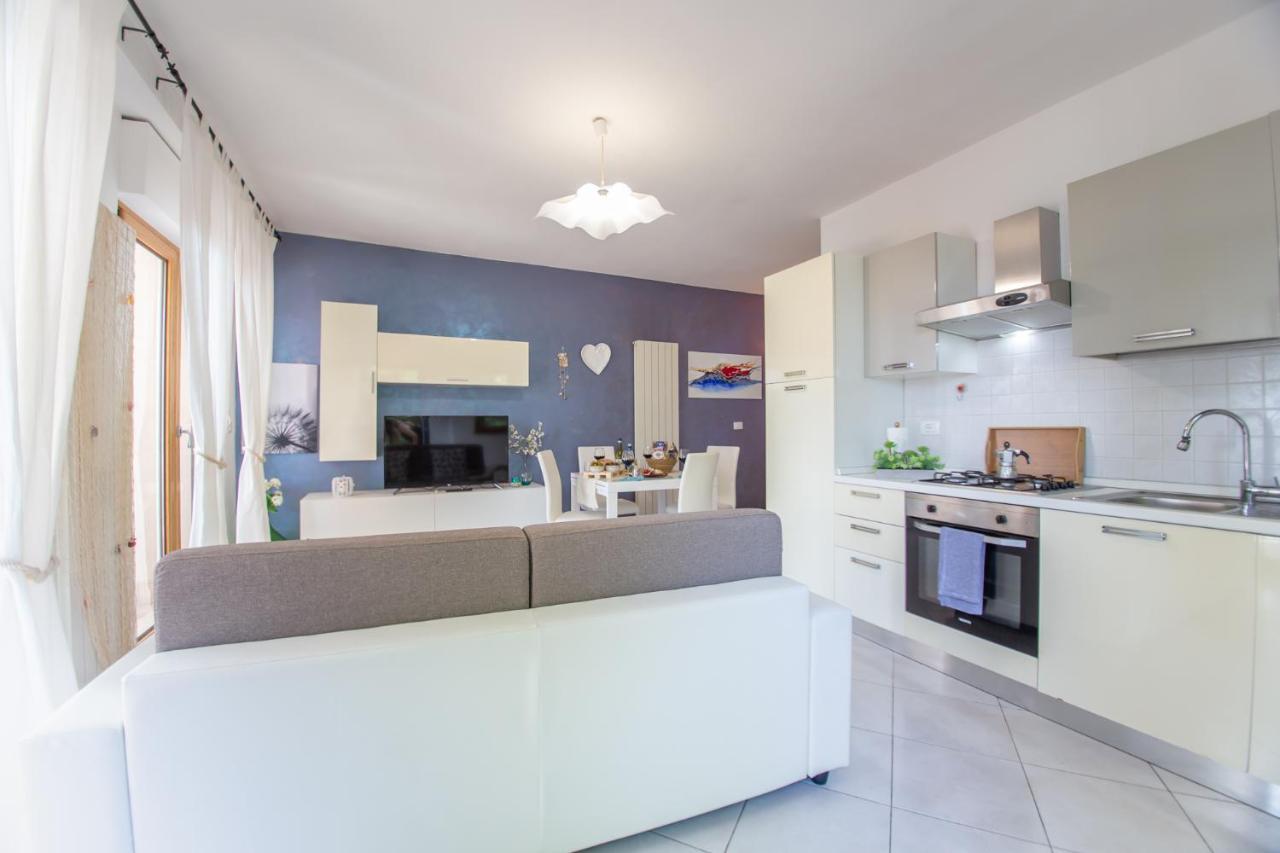 פרנקווילה אל מארה Abruzzodamare Amazing Apartments With Romantic Sea View מראה חיצוני תמונה