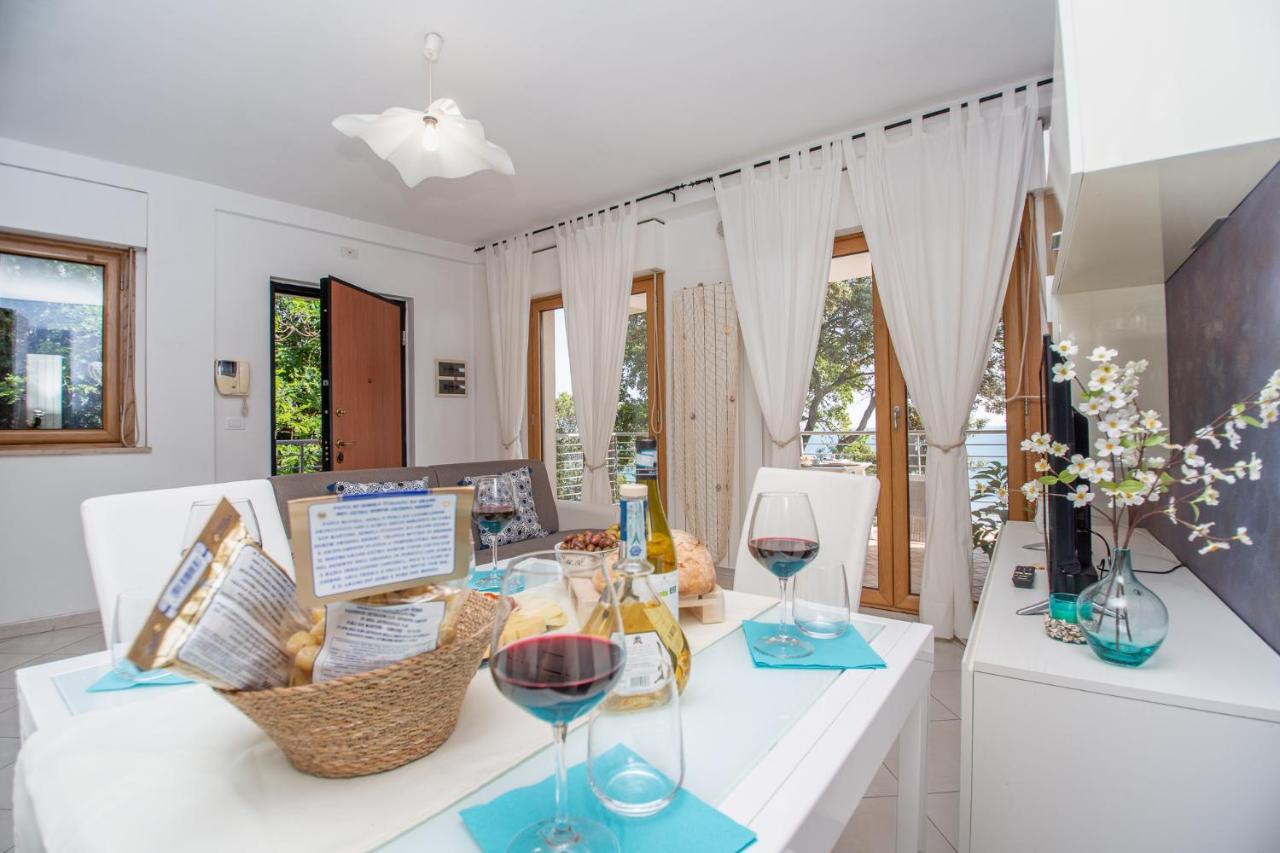 פרנקווילה אל מארה Abruzzodamare Amazing Apartments With Romantic Sea View מראה חיצוני תמונה