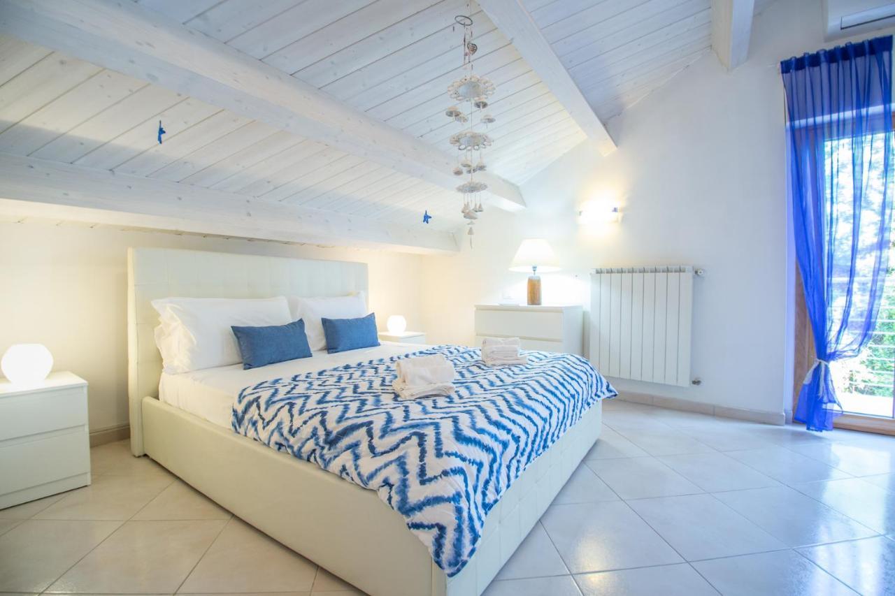 פרנקווילה אל מארה Abruzzodamare Amazing Apartments With Romantic Sea View מראה חיצוני תמונה